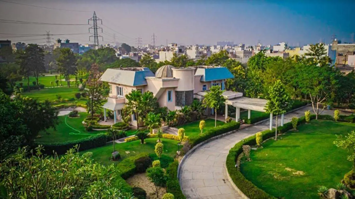 Elevating-the-experience-future-ready-luxury-homes-in-gurugram