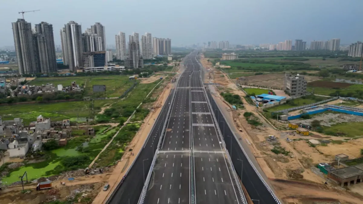 Dwarka-expressway-inauguration-real-estate-players-say-it-will-boost-property-market-in-gurugram-1536x864